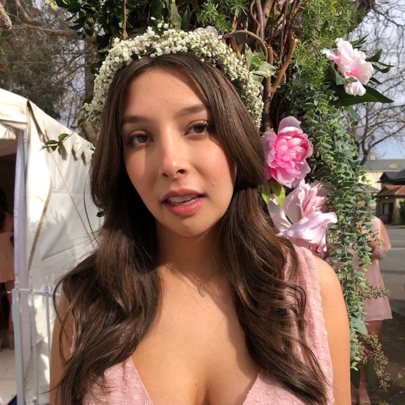 Meet your Posher, Emma - Picture 2 of 7